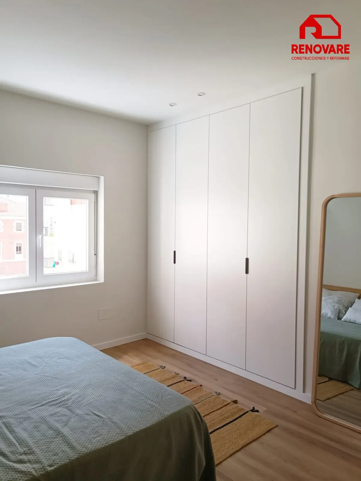 Reforma de dormitorio en Valladolid con armarios empotrados a medida